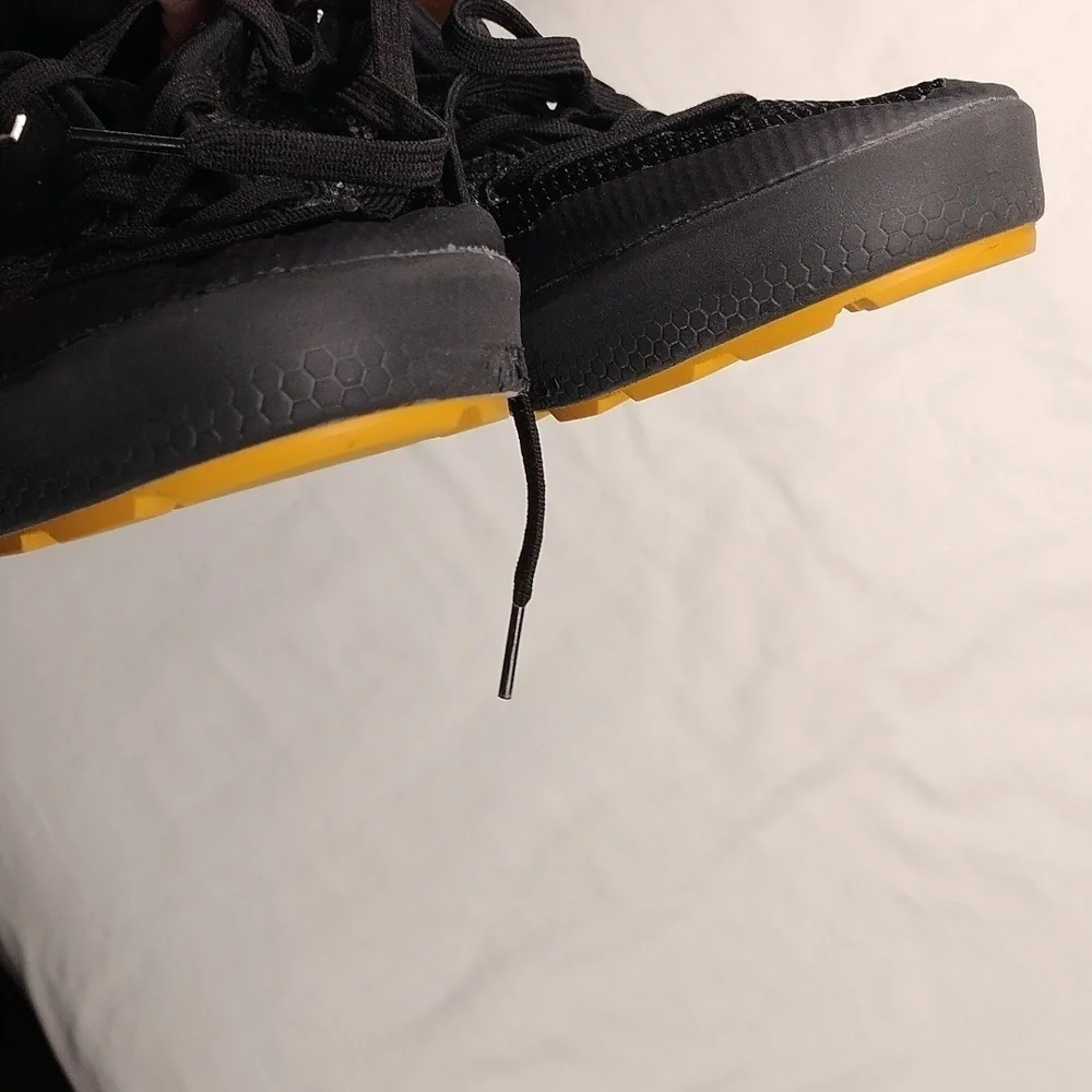 Caterpillar unisex mesh